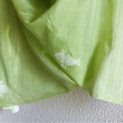 Green jamdani scarf with fish motif