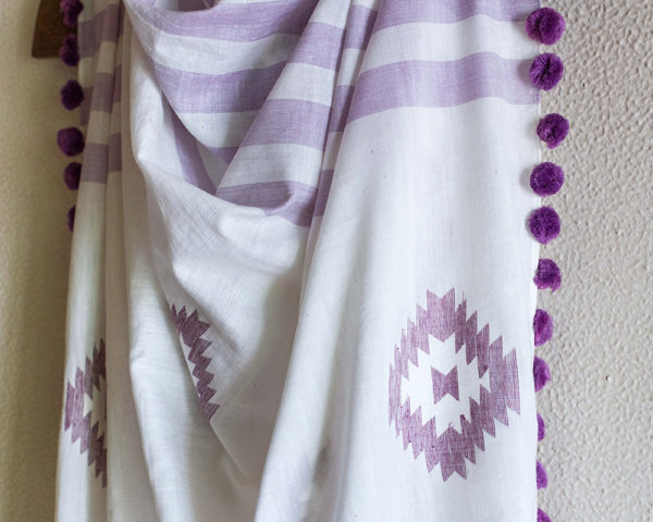 Purple Jamdani scarf with diamond motif