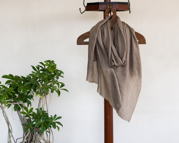 pashmina-wool-scarf-self-design
