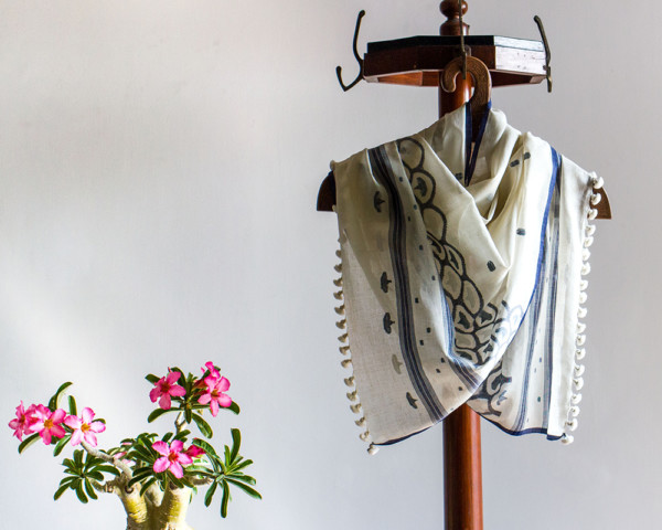 SCARF – JAMDANI | FLOWERS BLACK