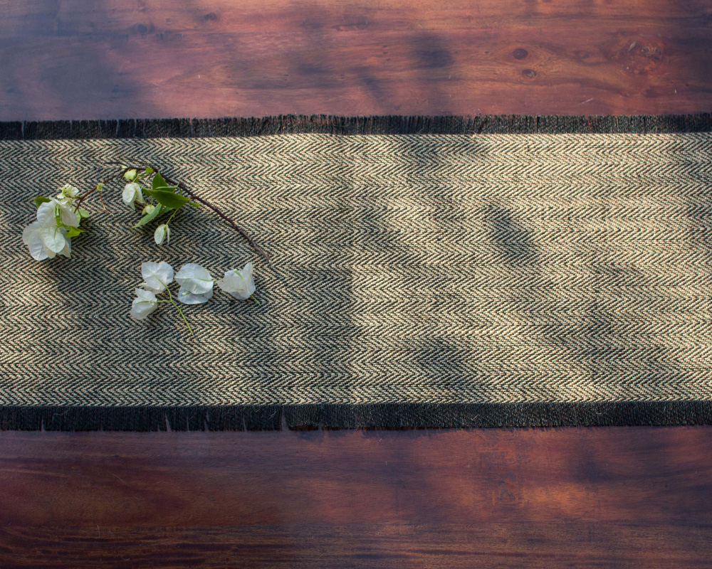 Table Runner Natural Fibre Jute Herringbone Black Kopai Paar