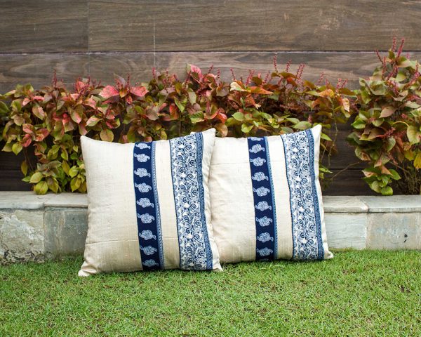 Kopai Paar handmade cushion orange cross set