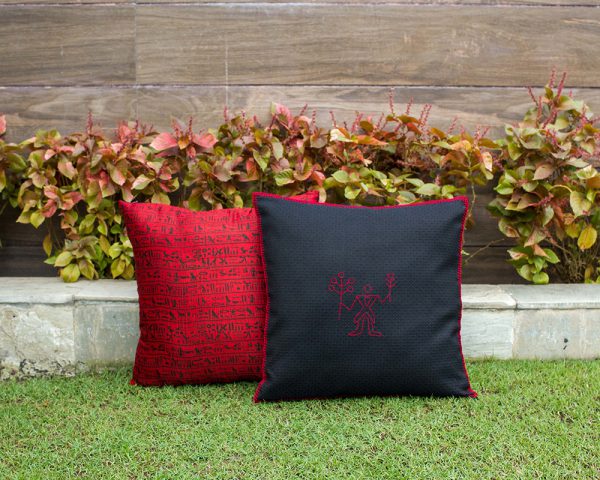 Kopai Paar handmade cushion orange cross set
