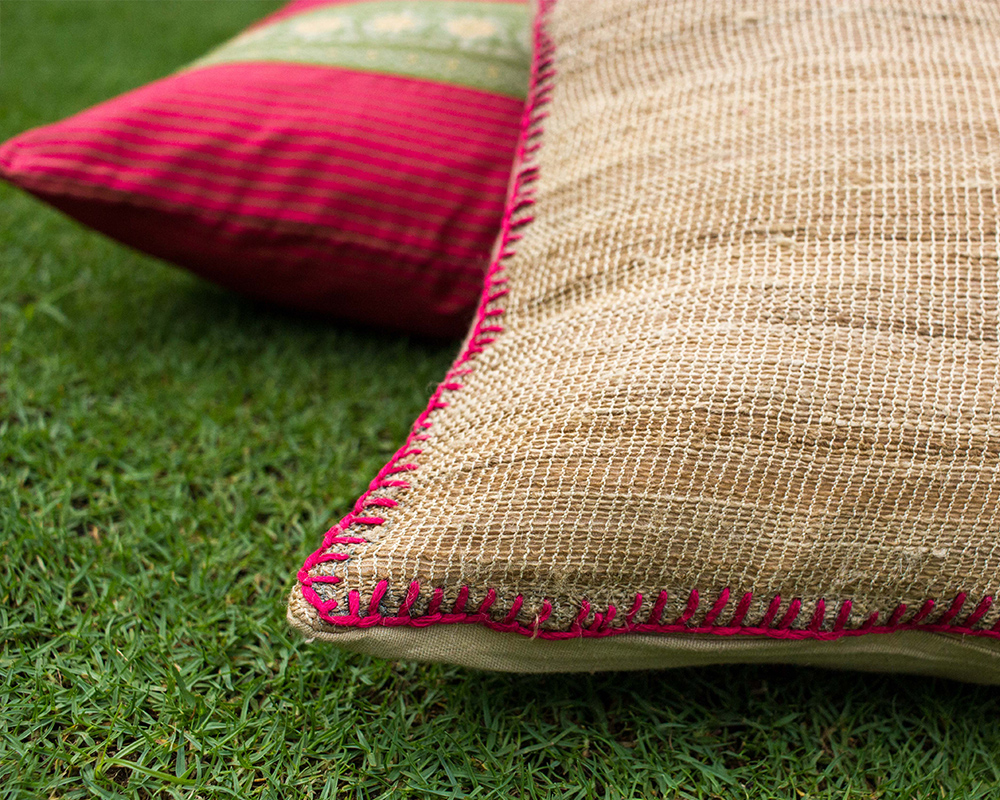 Handloom Cushion Magenta Jute Embroidery Set Kopai Paar Indian