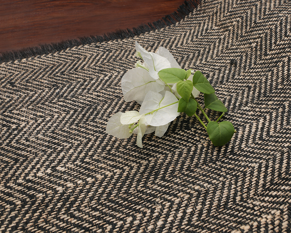 Table Runner Natural Fibre Jute Herringbone Black Kopai Paar