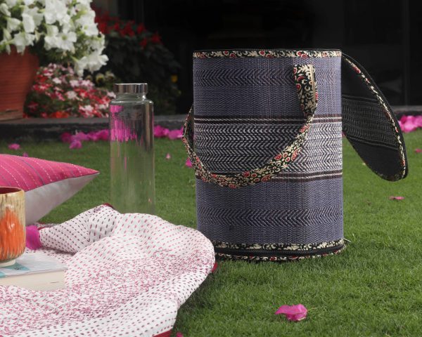 Lunch carrier, tiffin carrier, Madur Kathi Basket, Picnic Basket, Natural Fibre Basket, handwoven Basket, Indian handicraft, Crafts of India, Kopai-Paar, Organic picnic basket