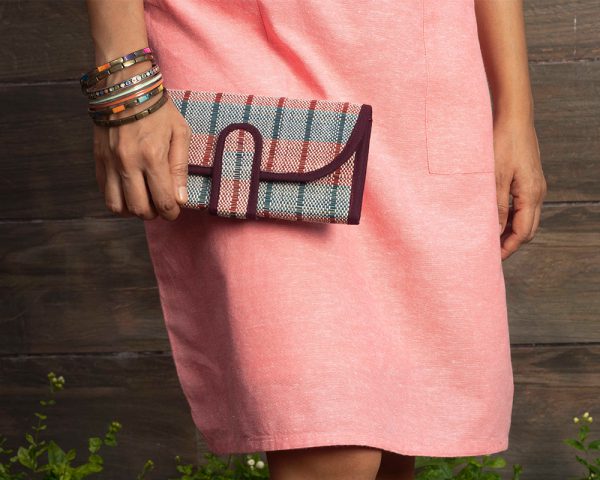 Madur Kathi Wallet, Ladies Wallet, Natural Fibre Wallet, handmade wallet, Indian handicraft, Crafts of India, Kopai-Paar,